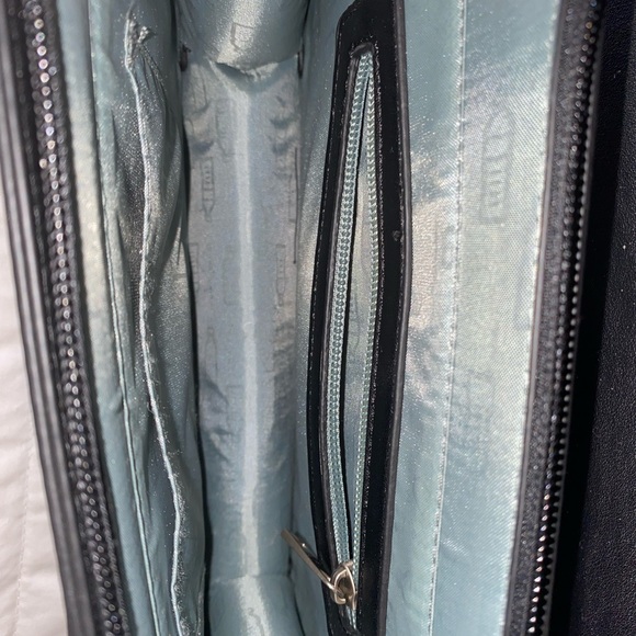 Pixie Mood Crossbody purse - Picture 3 of 3